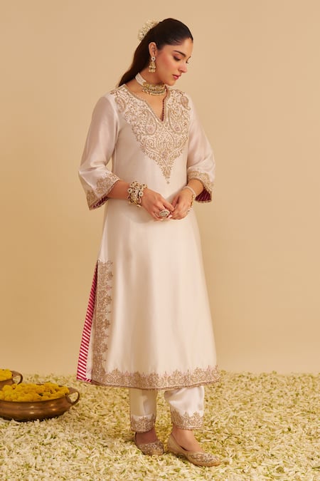 Buy Sheetal Batra Ivory Chanderi Silk, Bemberg Embroidery V-neck Areefa Kurta And Salwar Set Online at Aza Fashions Buy_Sheetal Batra_Ivory Chanderi Silk, Bemberg Embroidery V-neck Areefa Kurta And Salwar Set _Online_at_Aza_Fashions