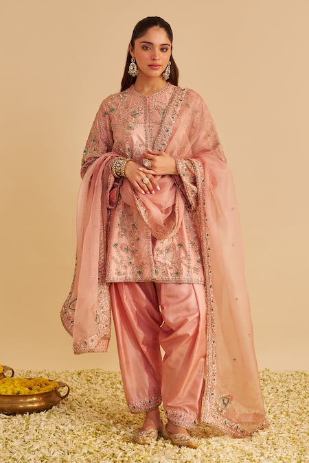 Sheetal Batra Alira Embroidered Kurta Salwar Set 