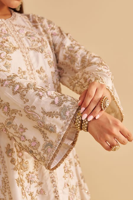 Buy Sheetal Batra Ivory , Organza Embroidery, Zari Round Neck Alira Kurta Salwar Set Online at Aza Fashions Buy_Sheetal Batra_Ivory , Organza Embroidery, Zari Round Neck Alira Kurta Salwar Set _Online_at_Aza_Fashions