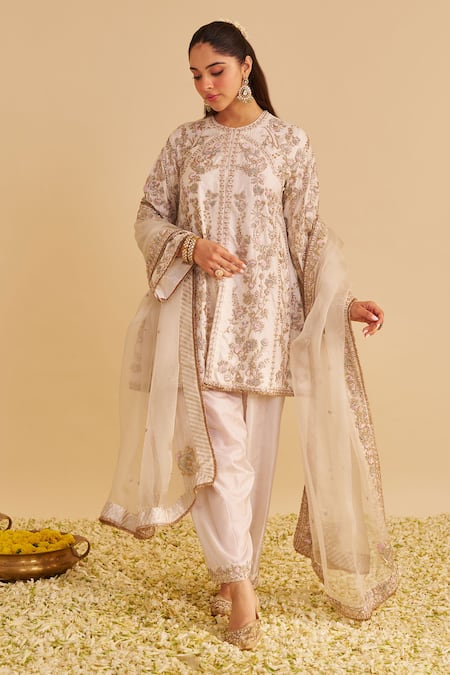 Sheetal Batra Alira Embroidered Kurta Salwar Set 