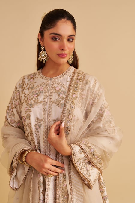 Sheetal Batra Ivory , Organza Embroidery, Zari Round Neck Alira Kurta Salwar Set at Aza Fashions Sheetal Batra_Ivory , Organza Embroidery, Zari Round Neck Alira Kurta Salwar Set _at_Aza_Fashions