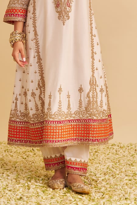 Sheetal Batra Ivory Chanderi , Satin, Organza Nargis Chauga Kurta Salwar Set at Aza Fashions Sheetal Batra_Ivory Chanderi , Satin, Organza Nargis Chauga Kurta Salwar Set _at_Aza_Fashions
