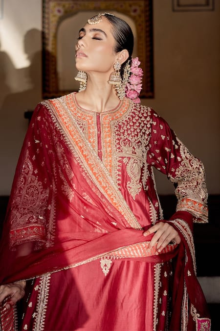 Sheetal Batra_Red Chanderi , Bemberg, Organza Embroidery, Zoya Chauga Kurta Set _Online_at_Aza_Fashions