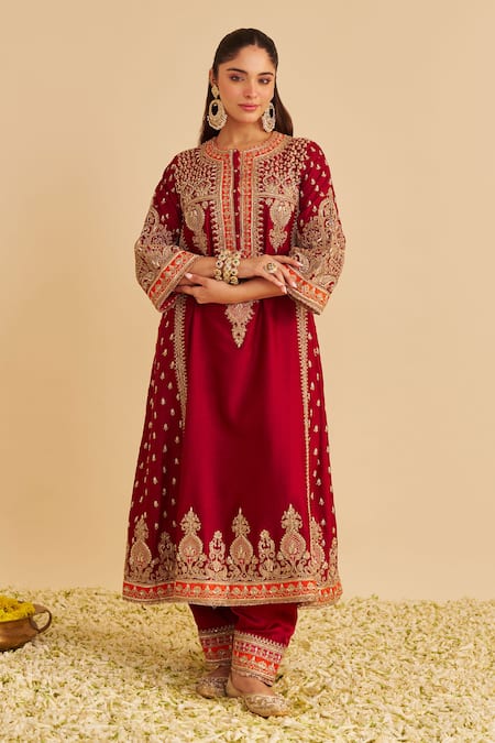 Buy_Sheetal Batra_Red Chanderi , Bemberg, Organza Embroidery, Zoya Chauga Kurta Set _Online_at_Aza_Fashions