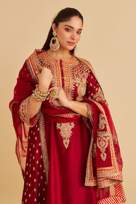 Shop_Sheetal Batra_Red Chanderi , Bemberg, Organza Embroidery, Zoya Chauga Kurta Set 