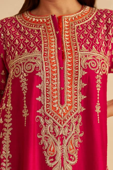 Buy_Sheetal Batra_Pink Chanderi , Bemberg, Satin, Organza Nargis Chauga Kurta Set _Online_at_Aza_Fashions