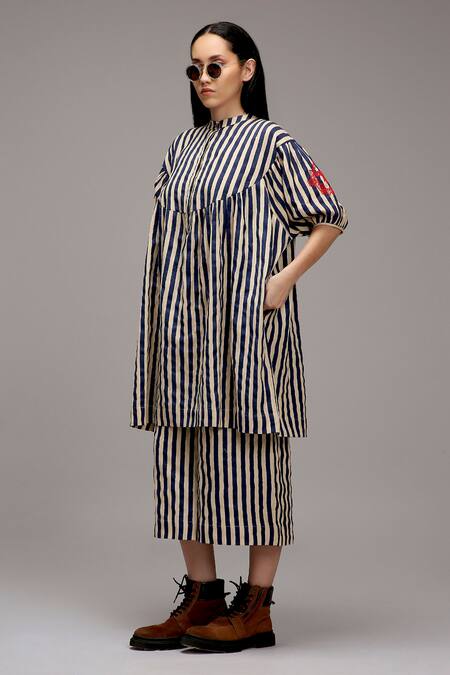 MATI_Off White Cotton Embroidery Collared Stripe Pattern Gathered Tunic _Online_at_Aza_Fashions