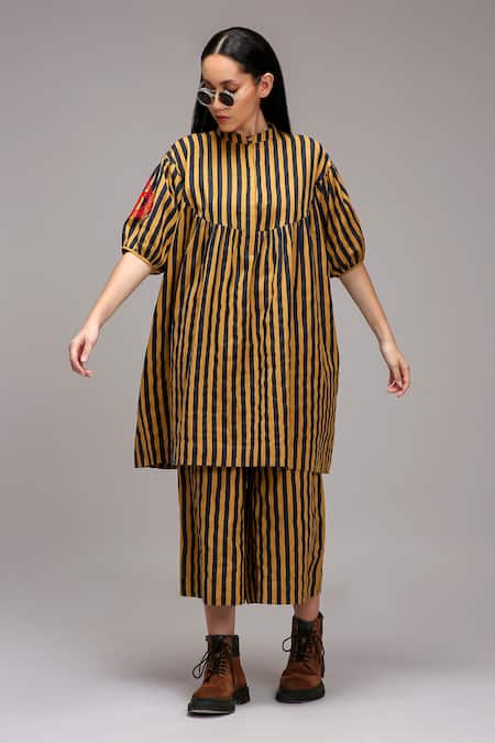 MATI_1 Stripe Pattern Gathered Tunic  