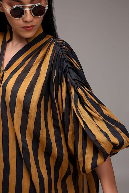 Buy MATI_1 Brown Cotton V-neck, Collared Long Striped Tunic Online at Aza Fashions Buy_MATI_1_Brown Cotton V-neck, Collared Long Striped Tunic _Online_at_Aza_Fashions