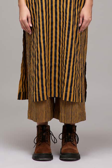 MATI_1 Brown Cotton Embroidery High Neck Striped Jester Motif Tunic Online at Aza Fashions MATI_1_Brown Cotton Embroidery High Neck Striped Jester Motif Tunic _Online_at_Aza_Fashions