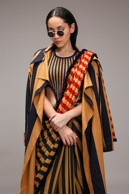 Buy MATI_1 Brown Cotton Fringe Stripe Pattern Saree Buy_MATI_1_Brown Cotton Fringe Stripe Pattern Saree