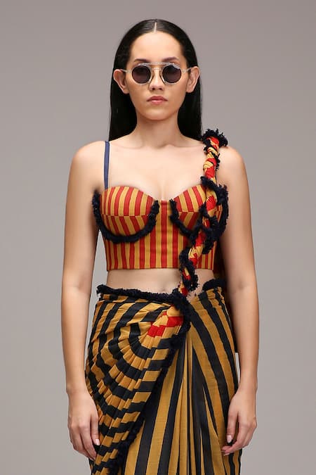 Buy MATI_1 Brown Cotton Fringe Sweetheart Neck Striped Corset And Saree Set Online at Aza Fashions Buy_MATI_1_Brown Cotton Fringe Sweetheart Neck Striped Corset And Saree Set _Online_at_Aza_Fashions