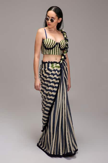 Buy MATI_1 Green Cotton Fringe, Embroidery Sweetheart Striped Saree And Longline Jacket Set Online at Aza Fashions Buy_MATI_1_Green Cotton Fringe, Embroidery Sweetheart Striped Saree And Longline Jacket Set _Online_at_Aza_Fashions