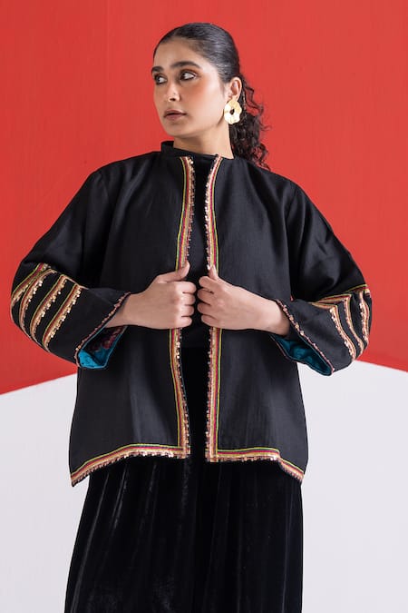 TA’Assur Zainaab Wool Embroidered Jacket 
