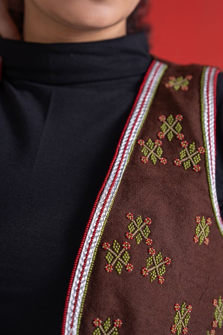 TA’Assur Brown Wool Embroidery, Beads Open Neck Sanaa Geometric Koti Jacket Online at Aza Fashions TA’Assur_Brown Wool Embroidery, Beads Open Neck Sanaa Geometric Koti Jacket _Online_at_Aza_Fashions
