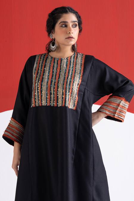 Buy_TA’Assur_Black Wool Sequins, Embroidery Round Neck Soophiya Embellished Phiran Kurta _Online_at_Aza_Fashions