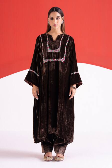 Shop_TA’Assur_Brown Velvet Embroidery, Sequins, Beads Split V-neck Eza Phiran Kurta _Online_at_Aza_Fashions