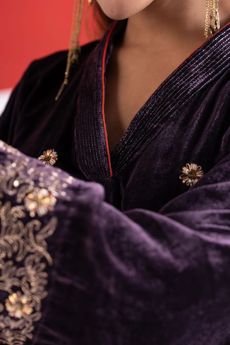 Shop_TA’Assur_Purple Velvet Embroidery, Zari, Metallic Thread V-neck Ruhani Phiran Kurta _Online_at_Aza_Fashions