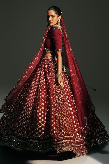 Buy_Mahima Mahajan_Red Chanderi , Organza Embroidery, Laxmi Hand Bridal Lehenga Set 