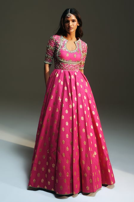 Mahima Mahajan Pink Organza, Chanderi Embroidery, Ziana Hand Anarkali With Dupatta Online at Aza Fashions Mahima Mahajan_Pink Organza, Chanderi Embroidery, Ziana Hand Anarkali With Dupatta _Online_at_Aza_Fashions