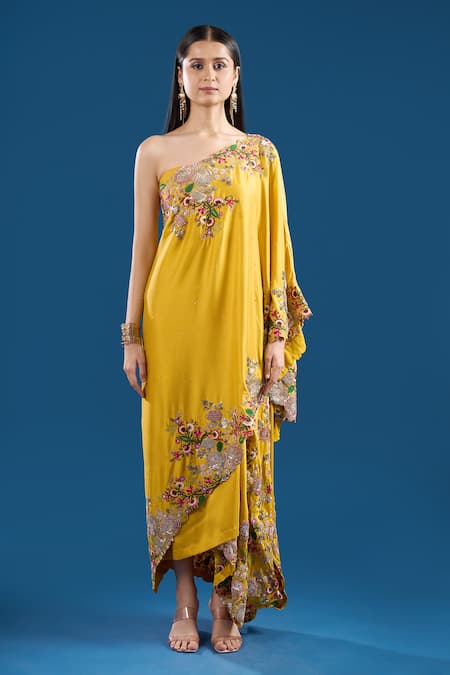 Shop Anamika Khanna Yellow Embroidery, Sequins, Zari Off-shoulder, Bandeau Kurta Draped Skirt Set Online at Aza Fashions Shop_Anamika Khanna_Yellow Embroidery, Sequins, Zari Off-shoulder, Bandeau Kurta Draped Skirt Set _Online_at_Aza_Fashions