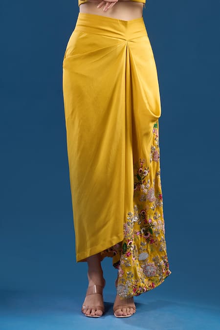 Anamika Khanna Yellow Embroidery, Sequins, Zari Off-shoulder, Bandeau Kurta Draped Skirt Set at Aza Fashions Anamika Khanna_Yellow Embroidery, Sequins, Zari Off-shoulder, Bandeau Kurta Draped Skirt Set _at_Aza_Fashions