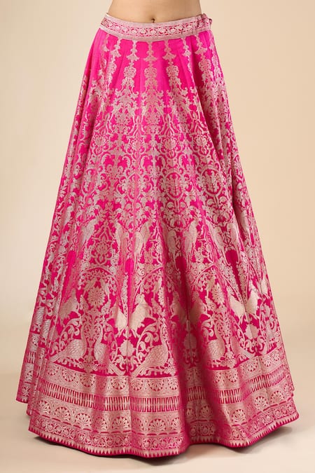 Rajdeep Ranawat_Fuchsia Silk, Brocade Diksha Leela Banarasi Lehenga Set With Knotted Top _at_Aza_Fashions