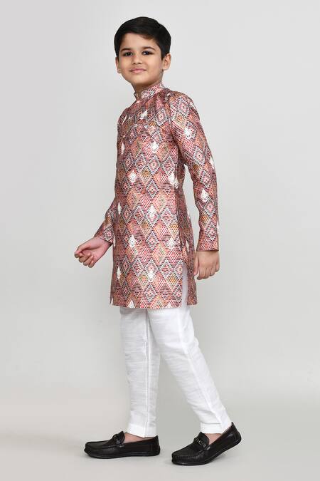 Buy_Petite Pomme_Red Cotton Satin, Cotton, Shantoon Geometric Thread Work Kurta And Pant Set _Online_at_Aza_Fashions