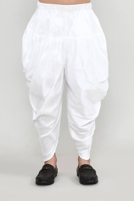 Petite Pomme_Cream Cotton, Silk Embroidery Thread Work Kurta And Patiala Pant Set _Online_at_Aza_Fashions