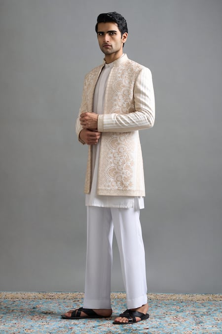 Gargee Designers Ivory Embroidery Aaryan Jacket And Kurta Set Online at Aza Fashions Gargee Designers_Ivory Embroidery Aaryan Jacket And Kurta Set _Online_at_Aza_Fashions