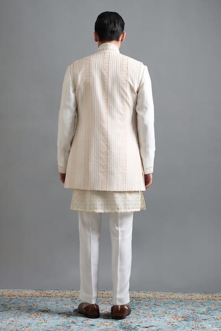 Gargee Designers Anant Embroidered Jacket & Kurta Set