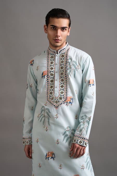 Gargee Designers_Green Chanderi Silk Embroidery, Mirrors Hathi Baagh Kurta Set _Online_at_Aza_Fashions