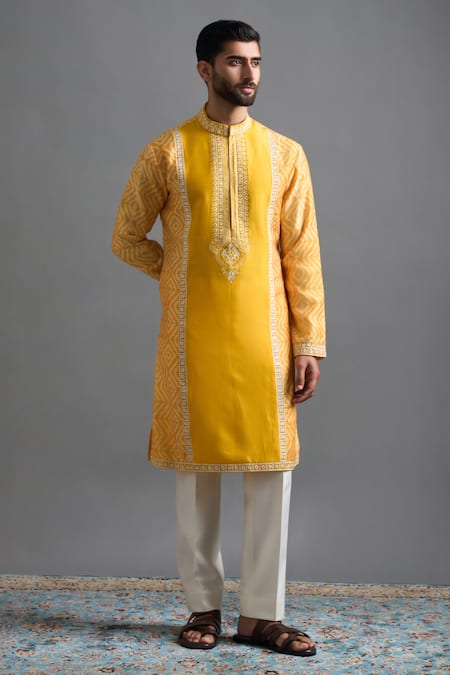 Gargee Designers Surya Tej Kurta Set