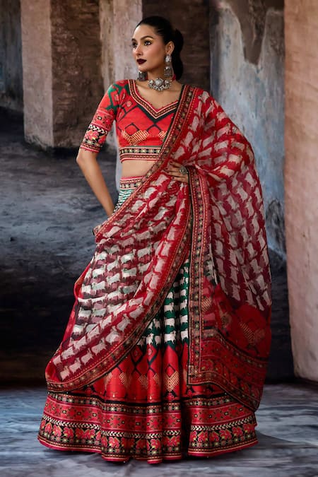 Rajdeep Ranawat Bethari Leela Printed Skirt Set 