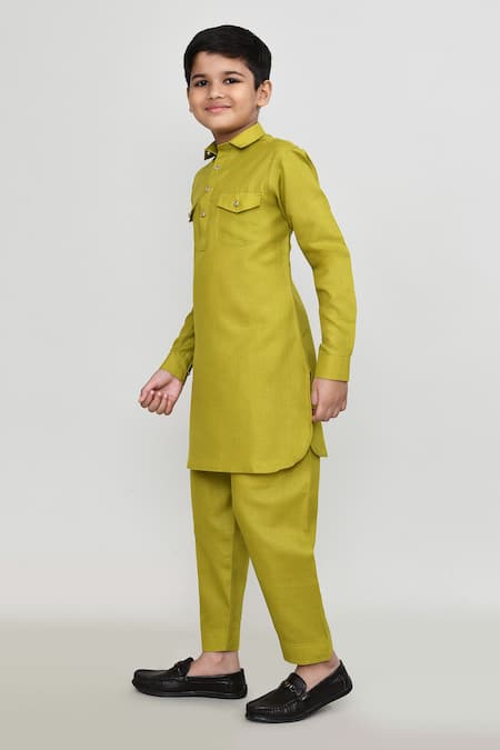 Shop_Petite Pomme_Green Jacquard Plain Kurta With Pant _Online_at_Aza_Fashions