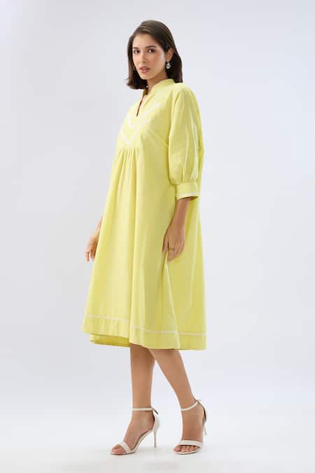 Buy Raw & Rustic By Niti Bothra Green Linen Piping, Embroidery V-neck, Collared Midi Dress Online at Aza Fashions Buy_Raw & Rustic By Niti Bothra_Green Linen Piping, Embroidery V-neck, Collared Midi Dress _Online_at_Aza_Fashions