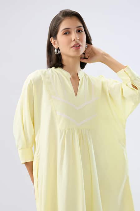 Raw & Rustic By Niti Bothra Yellow Linen Lace Split V-neck Midi Dress at Aza Fashions Raw & Rustic By Niti Bothra_Yellow Linen Lace Split V-neck Midi Dress _at_Aza_Fashions