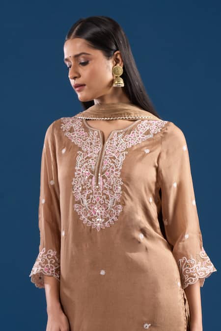 Samyukta Singhania Brown Silk, Shantoon, Chiffon Embroidery, Sequins, Lace Thread And Kurta Set Online at Aza Fashions Samyukta Singhania_Brown Silk, Shantoon, Chiffon Embroidery, Sequins, Lace Thread And Kurta Set _Online_at_Aza_Fashions
