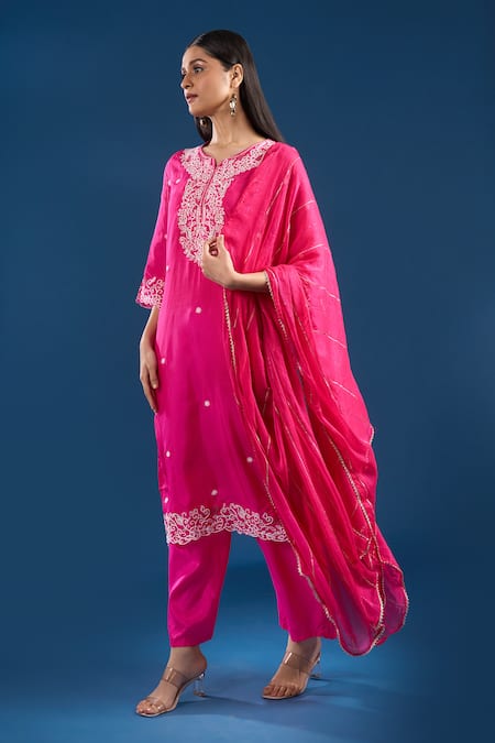 Shop Samyukta Singhania Fuchsia Silk, Organza, Shantoon, Chiffon Embroidery, Sequins, Thread Kurta Set Online at Aza Fashions Shop_Samyukta Singhania_Fuchsia Silk, Organza, Shantoon, Chiffon Embroidery, Sequins, Thread Kurta Set _Online_at_Aza_Fashions