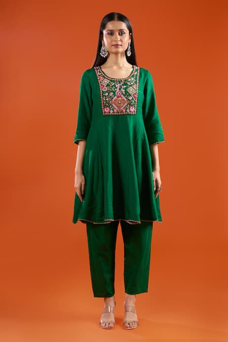 Samyukta Singhania Green Silk, Shantoon, Chiffon Embroidery, Beads, Lace Round Neck Anarkali Set at Aza Fashions Samyukta Singhania_Green Silk, Shantoon, Chiffon Embroidery, Beads, Lace Round Neck Anarkali Set _at_Aza_Fashions