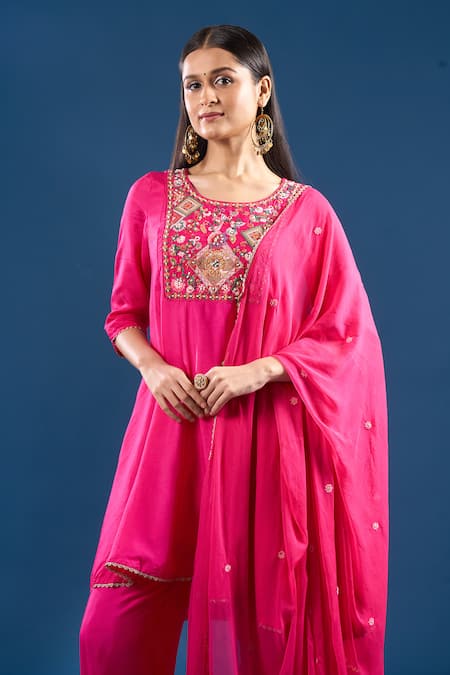 Samyukta Singhania Fuchsia Silk, Shantoon, Chiffon Embroidery, Beads, Lace Thread Anarkali Set at Aza Fashions Samyukta Singhania_Fuchsia Silk, Shantoon, Chiffon Embroidery, Beads, Lace Thread Anarkali Set _at_Aza_Fashions