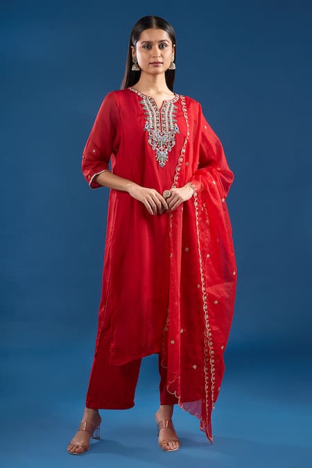 Samyukta Singhania Organza Silk Hand Embroidered Kurta Set