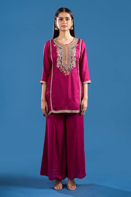 Samyukta Singhania Wine Silk, Shantoon, Chiffon Beads, Sequins, Thread And Kurta Sharara Set Online at Aza Fashions Samyukta Singhania_Wine Silk, Shantoon, Chiffon Beads, Sequins, Thread And Kurta Sharara Set _Online_at_Aza_Fashions