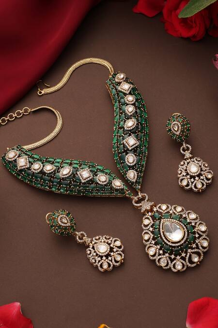 Buy_Swabhimann_Green Stones, Beads Kundan And Emerald Studded Necklace Set _Online_at_Aza_Fashions