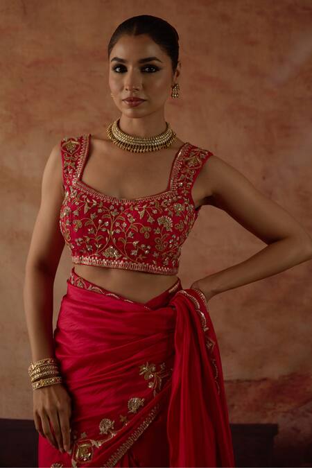 Buy Vinita Bhansali Red Silk Sequins, Zari, Embroidery Square Neck Sahba Saree With Blouse Online at Aza Fashions Buy_Vinita Bhansali_Red Silk Sequins, Zari, Embroidery Square Neck Sahba Saree With Blouse _Online_at_Aza_Fashions