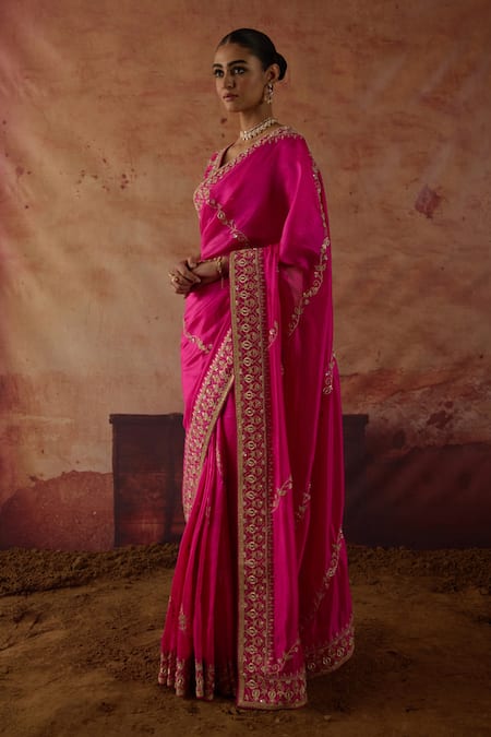Buy_Vinita Bhansali_Pink Silk Embroidery, Zari, Metallic Thread V-neck Gulaban Saree With Blouse _Online_at_Aza_Fashions