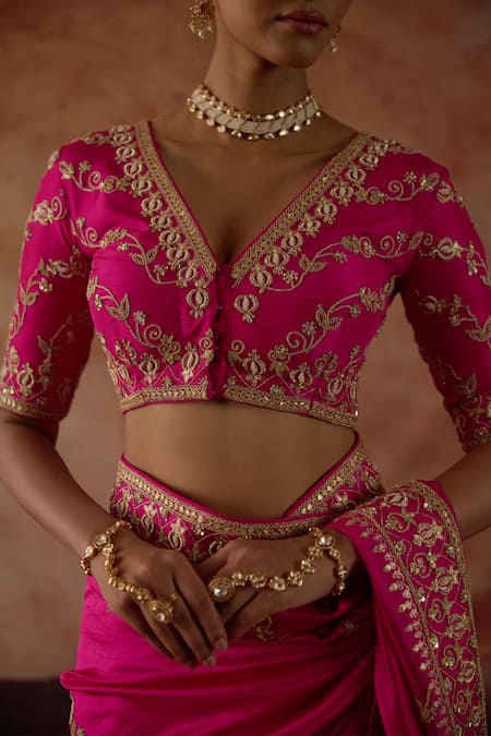Buy_Vinita Bhansali_Pink Silk Embroidery, Zari, Metallic Thread V-neck Gulaban Saree With Blouse 