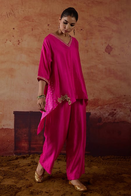 Buy Vinita Bhansali Pink Silk Embroidery V-neck Priyam Top With Pant Online at Aza Fashions Buy_Vinita Bhansali_Pink Silk Embroidery V-neck Priyam Top With Pant _Online_at_Aza_Fashions