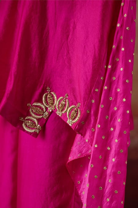 Shop Vinita Bhansali Pink Silk Embroidery V-neck Priyam Top With Pant Online at Aza Fashions Shop_Vinita Bhansali_Pink Silk Embroidery V-neck Priyam Top With Pant _Online_at_Aza_Fashions
