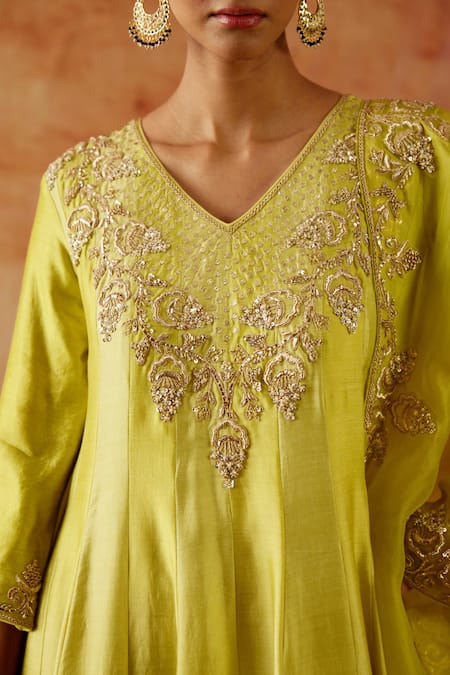 Buy Vinita Bhansali Green , Organza Embroidery, Sequins V-neck Shehnaaz Anarkali Set Buy_Vinita Bhansali_Green , Organza Embroidery, Sequins V-neck Shehnaaz Anarkali Set